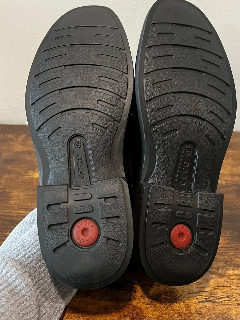 ECCO Holton Leather Slip On Shoes - Size 9